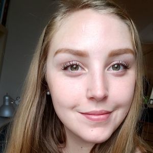 Meet your Posher, Ellie